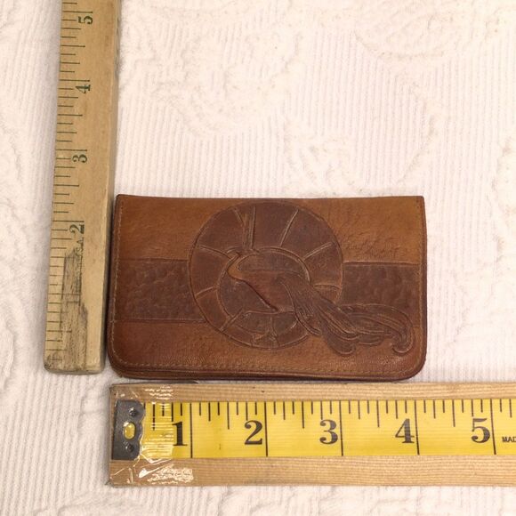 Vintage Brown Leather Embossed Peacock Vanity Mirror Wallet Lucite Comb - Picture 6 of 7